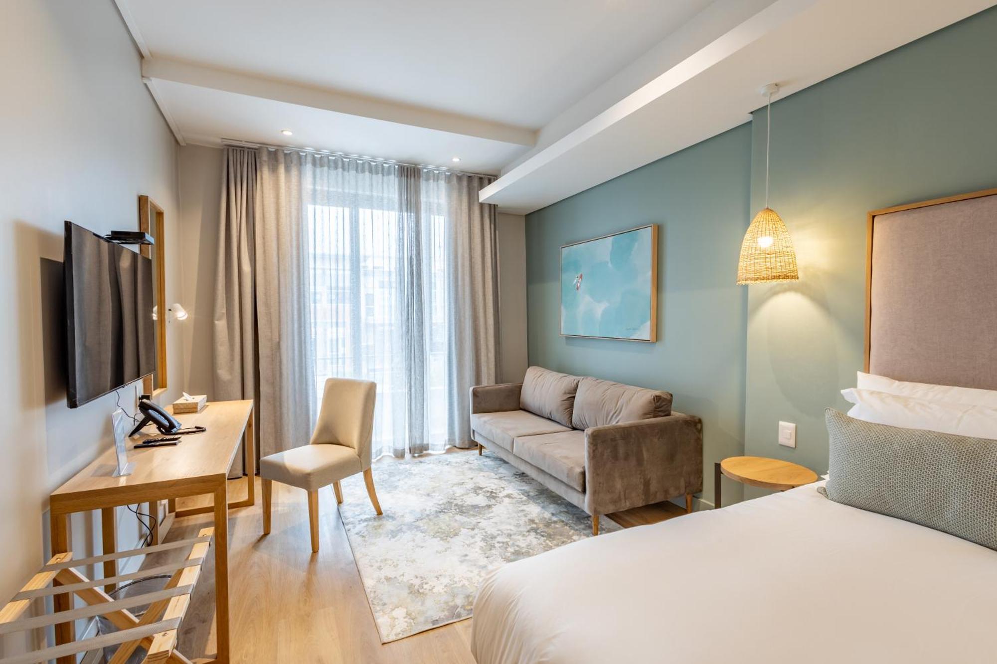 Plett Quarter Hotel - Lion Roars Hotels & Lodges プレッテンバーグ・ベイ 部屋 写真